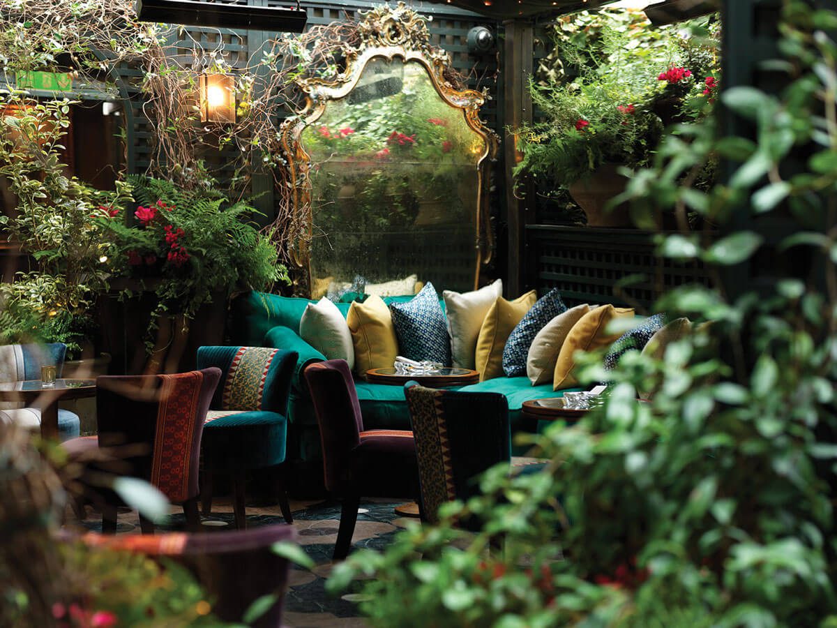 London member's club