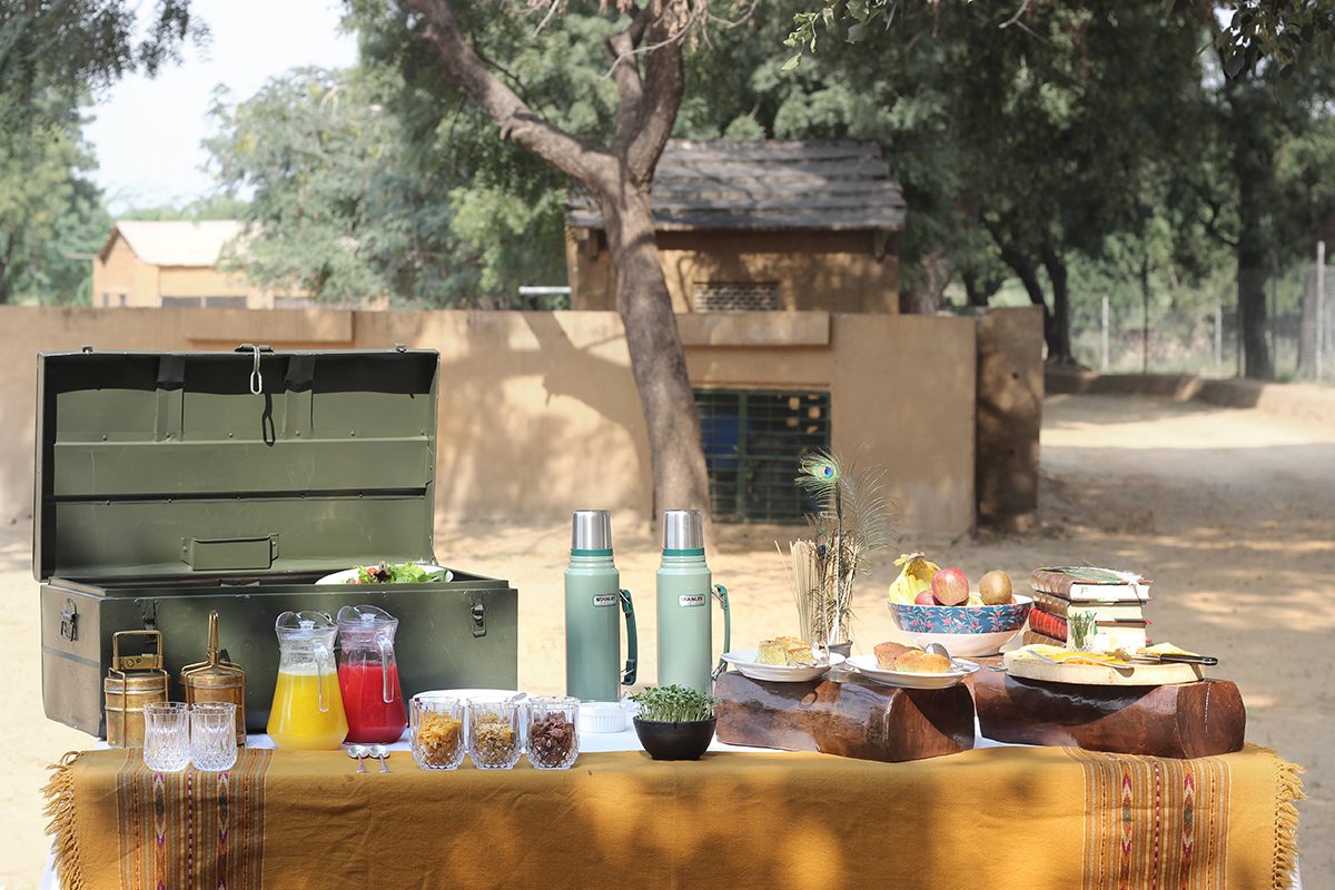 Breakfast buffet in the bush