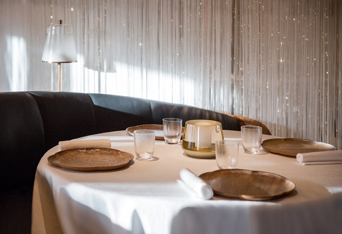 Restaurant dining