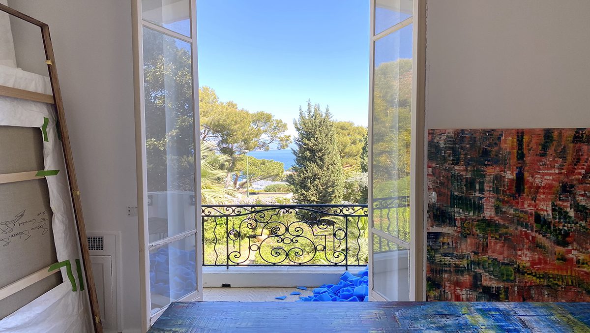 Views of the ocean from a balcony