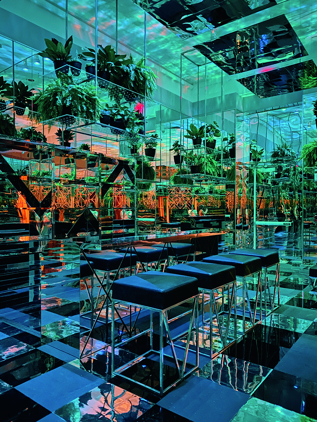 Mirror installation of artworks