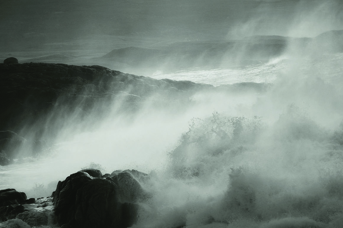 crashing waves