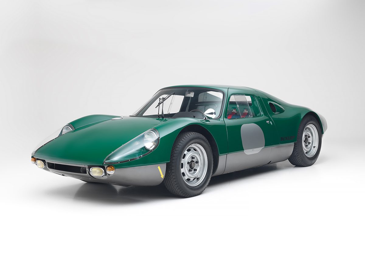 A green car